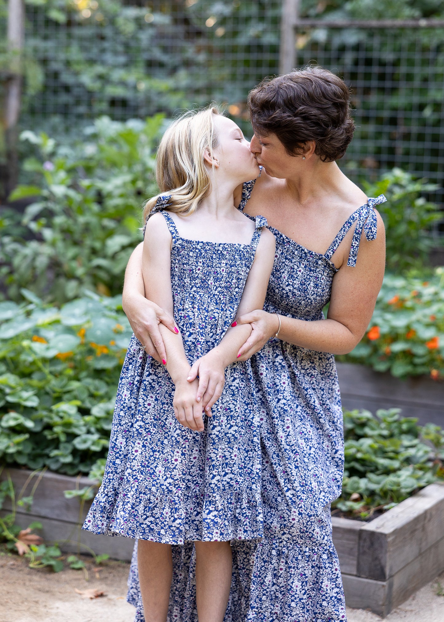 India Shoulder Tie Sundress Navy Floral